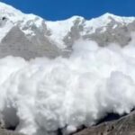 Τρομακτική χιονοστιβάδα«κατάπιε» κατασκήνωση στα Ιμαλάια – Τουρίστες έτρεχαν για να σωθούν (βίντεο)