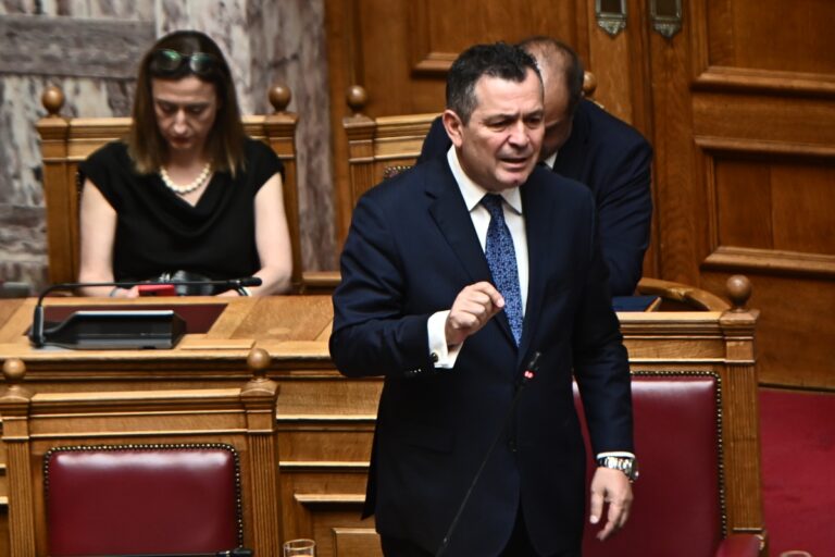 Πένθος για τον βουλευτή της ΝΔ, Χρήστο Μπουκώρο – Πέθανε η μητέρα του