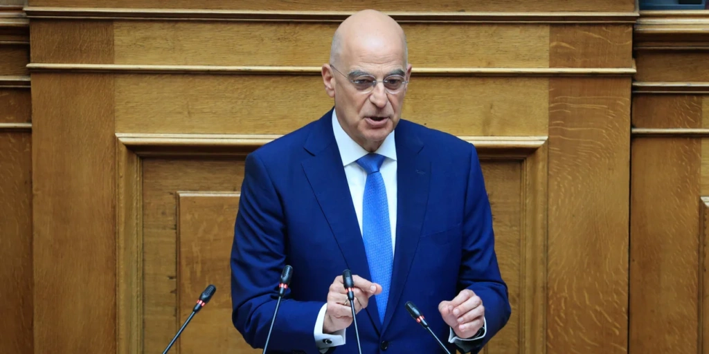 Δένδιας για ν/σ Ενόπλων Δυνάμεων: Αλλαγές στη διαδικασία προαγωγής υπαξιωματικών σε αξιωματικούς – Την απόσυρσή του ζητά η αντιπολίτευση