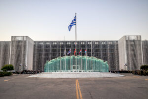 Διαψεύδουν πηγές του ΥΠΕΘΑ δημοσιεύματα περί δήθεν «πώλησης του κτιρίου του Πολεμικού Ναυτικού στην Πλατεία Κλαυθμώνος»