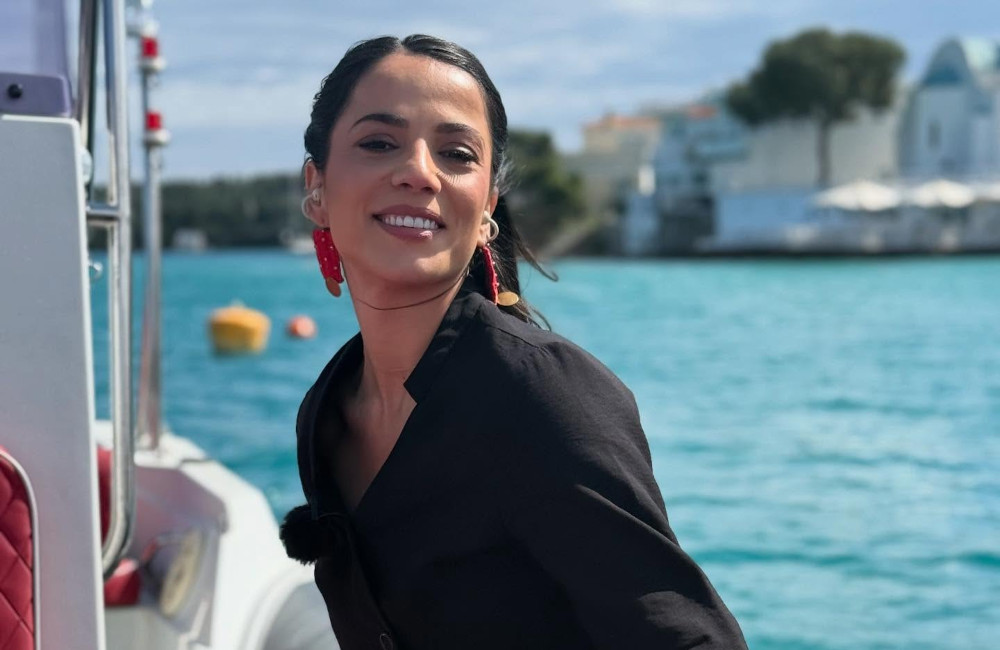 Έγκυος η Η Ευλαμπία Ρέβη – Οι τρυφερές φωτογραφίες και η ανακοίνωση