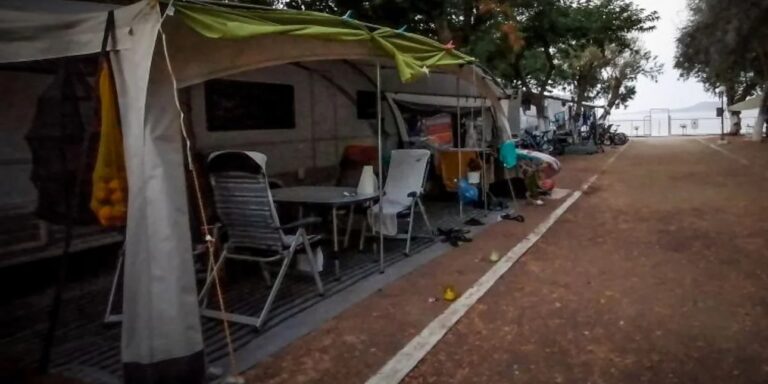 Φοινικούντα