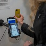 Ψηφιακή Κάρτα Εργασίας: Επεκτείνεται σε κομμωτήρια, καθαριστές και Νοσοκομεία