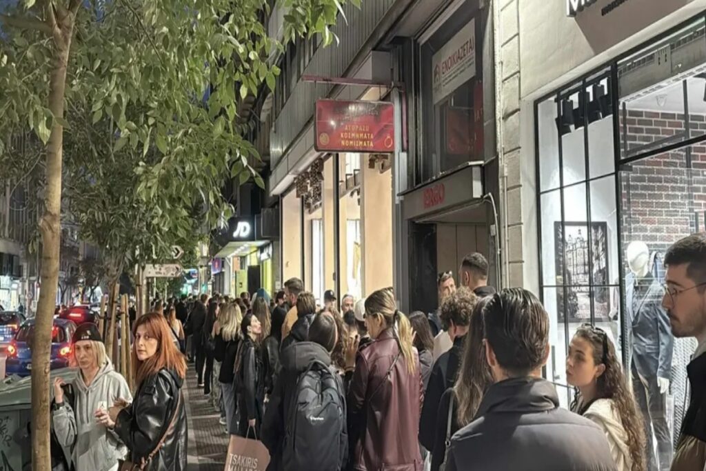 Θεσσαλονίκη: Χαμός στο κέντρο της πόλης για ένα καπέλο του Λεξ [Βίντεο]