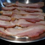 Φριτέζα αέρος: Συναγερμός – Το λάθος που κάνουν όλοι με το μπέικον – Προκαλεί χάος στην κουζίνα