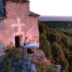 Η «ιπτάμενη πιανίστρια» στο χείλος του Ολύμπου