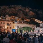 Η Μονεμβασιά υποδέχεται το 2ο Malvasia Festival Monemvasia ξαναζώντας τον μύθο του οίνου Μαλβαζία