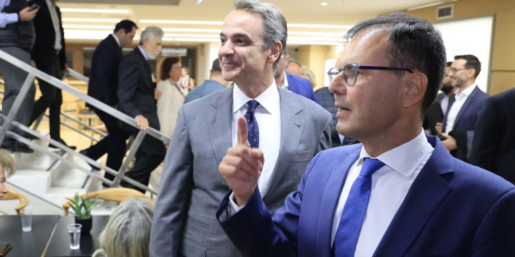 Μητσοτάκης στην παρουσίαση του βιβλίου Πατέλη: «Ευκαιρία να θυμηθούμε από πού ξεκινήσαμε, πού έχουμε φτάσει, πού θέλουμε να πάμε»