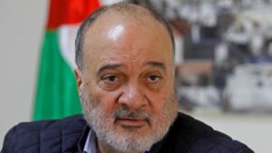 Νάσερ αλ-Κούντουα: Ο αυτοεξόριστος ανιψιός του Γιάσερ Αραφάτ δήλωσε έτοιμος να βοηθήσει στη διακυβέρνηση της Γάζας