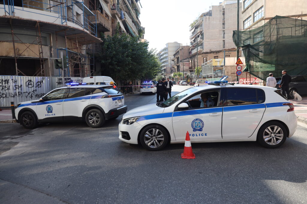 Αιματηρό επεισόδιο στη Θεσσαλονίκη – 31χρονος μαχαίρωσε 25χρονη μέσα σε διαμέρισμα