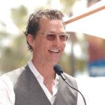 Μάθιου ΜακΚόναχι: Πώς τίμησε η μητέρα του τον άντρα της που πέθανε κατά τη διάρκεια ερωτικής επαφής – «Μην τον σκεπάσετε»