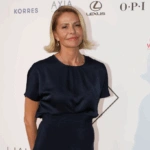 Τζένη Μπαλατσινού: Η σόλο δημόσια εμφάνιση και η σπάνια αναφορά στον δύσκολο τοκετό