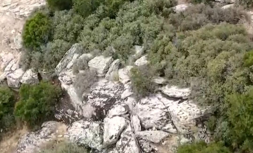 Γόννοι Λάρισας: Ο μύθος των χαμένων θησαυρών ζει ακόμα – Χρυσοθήρες σκάβουν ακόμα και στην πλατεία για λίρες [βίντεο]