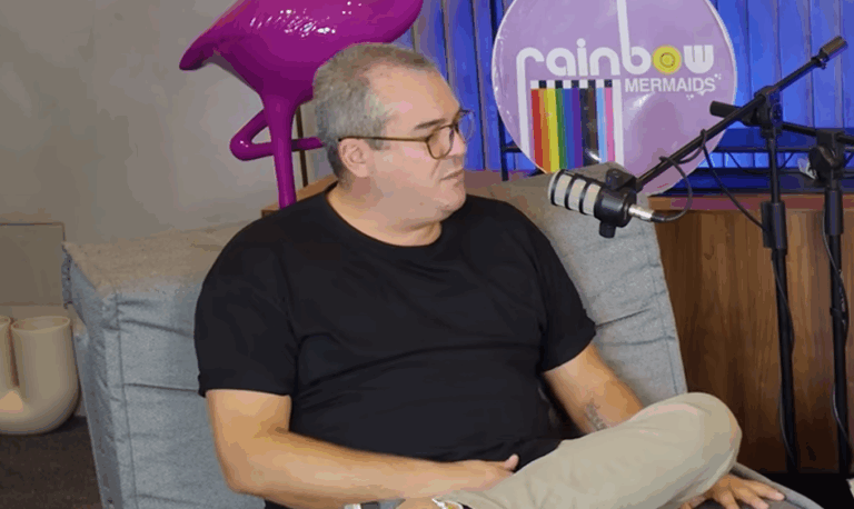 Πυγμαλίων Δαδακαρίδης: «Την έχω καψουρευτεί» – Η σπάνια εξομολόγηση του ηθοποιού για την σύντροφό του