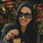 Ιωάννα Τριανταφυλλίδου: Λάμπει από ευτυχία στη βόλτα με τον νεογέννητο γιο της