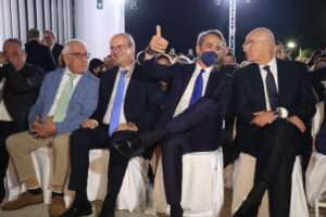 Μητσοτάκης Δένδιας Άγνωστος Στρατιώτης