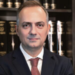 Δημήτρης Αναστασόπουλος (υποψήφιος για την προεδρία του ΔΣΑ) στον ΕΤ: «Προτεραιότητά μου η αποκατάσταση του κύρους των δικηγόρων»