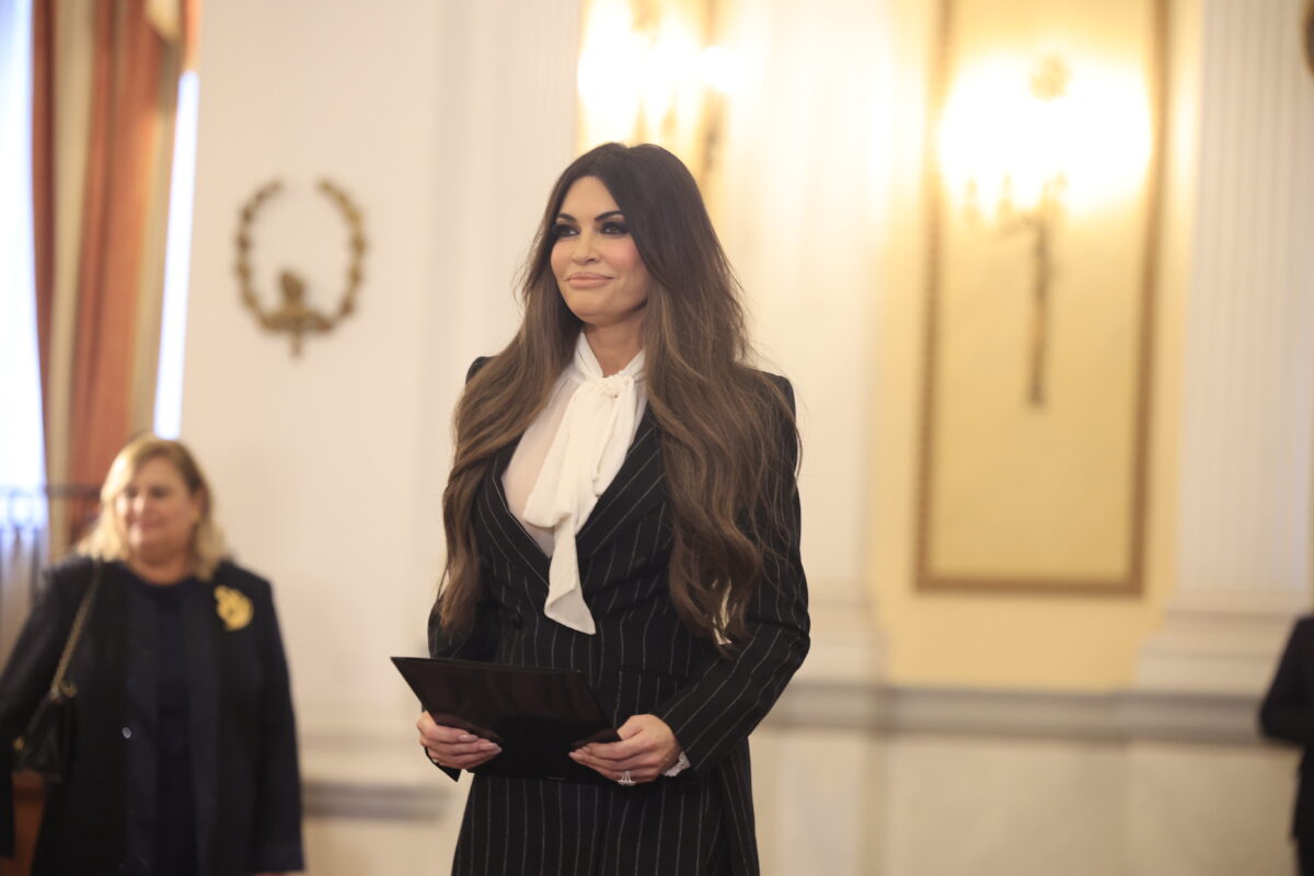 Στον ΠτΔ Κωνσταντίνο Τασούλα η Κίμπερλι Γκίλφοϊλ - Υπέβαλε τα διαπιστευτήριά της