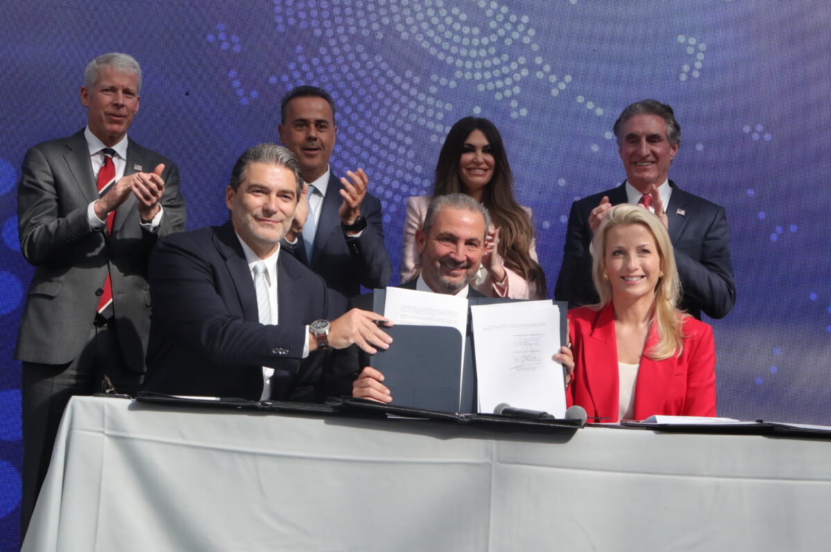 Υπεγράφη η συμφωνία της Atlantic-See LNG Trade (AΚTOR-ΔΕΠΑ) για το αμερικανικό LNG