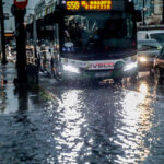 Κακοκαιρία Adel: Σφοδρή καταιγίδα «χτύπησε» την Αττική – Πτώσεις δέντρων στην Κηφισιά – Πού θα συνεχιστούν τα φαινόμενα