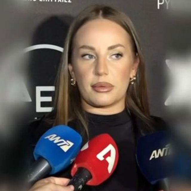 Ανδρομάχη: «Ήμουν έτοιμη να του ρίξω κλωτσιά στη μούρη» – Αγενής θαυμαστής ξεπέρασε τα όρια στη σκηνή