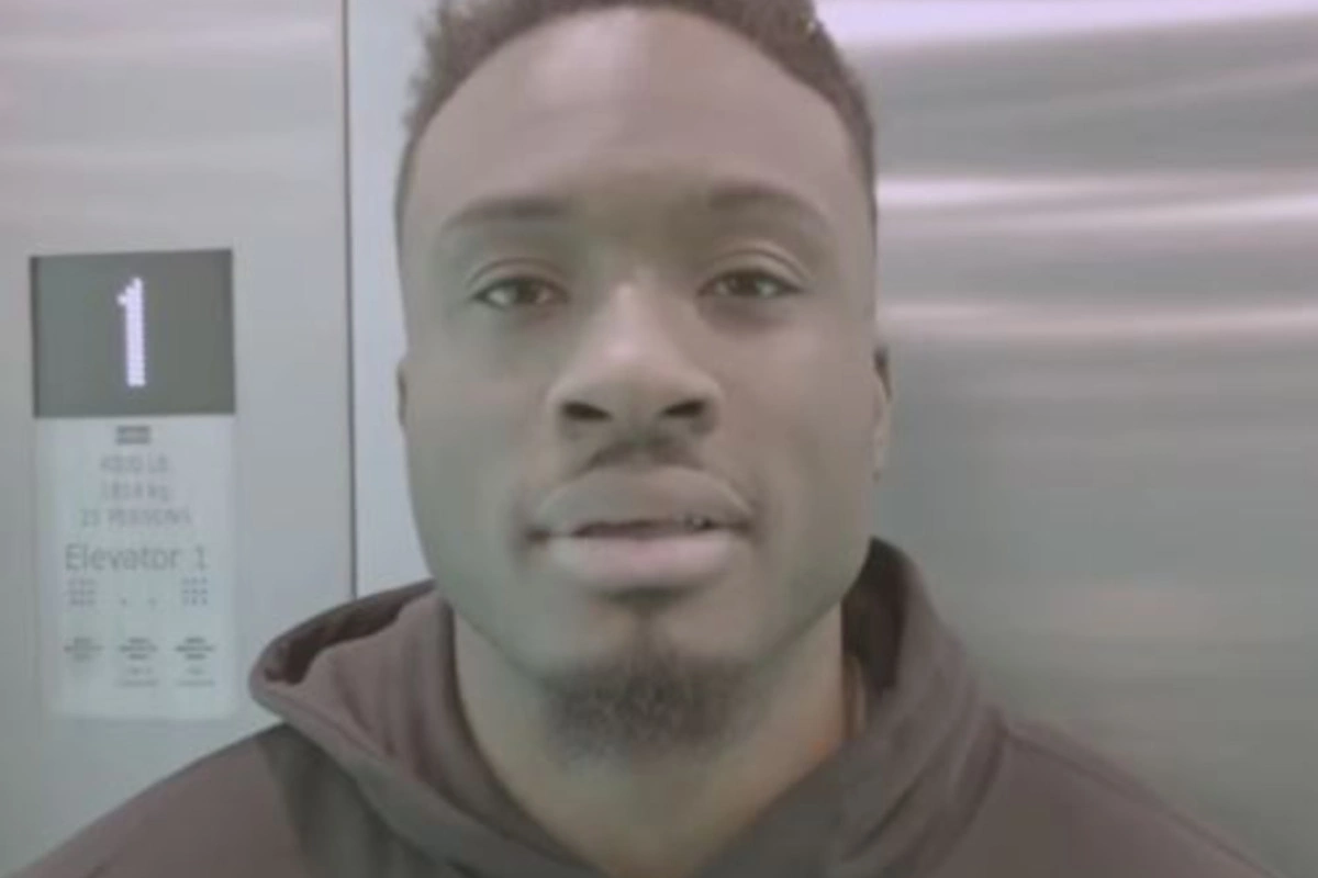 Φανταστικό βίντεο με Θανάση «Elevator» Αντετοκούνμπο για την απογραφή των ασανσέρ