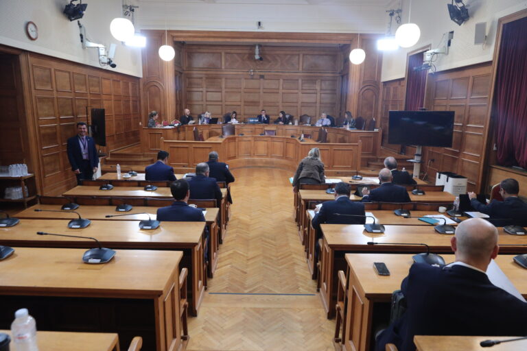 Πηγές ΝΔ για ΟΠΕΚΕΠΕ: «Συνεχίζει το "κρυφτό" το ΠΑΣΟΚ – Επιμένει να μην κληθεί ο CEO της "Cognitera"»