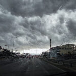 Κακοκαιρία στην Αττική: Μπλόκαραν οι δρόμοι από την καταιγίδα – Τι θα γίνει τις επόμενες ώρες [Βίντεο]