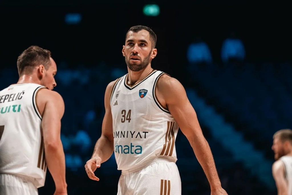 Ντουμπάι BC – Ερυθρός Αστέρας 102-86: Εντυπωσιακό φρένο στο σερί των Σέρβων με ηγέτη τον Καμένιας