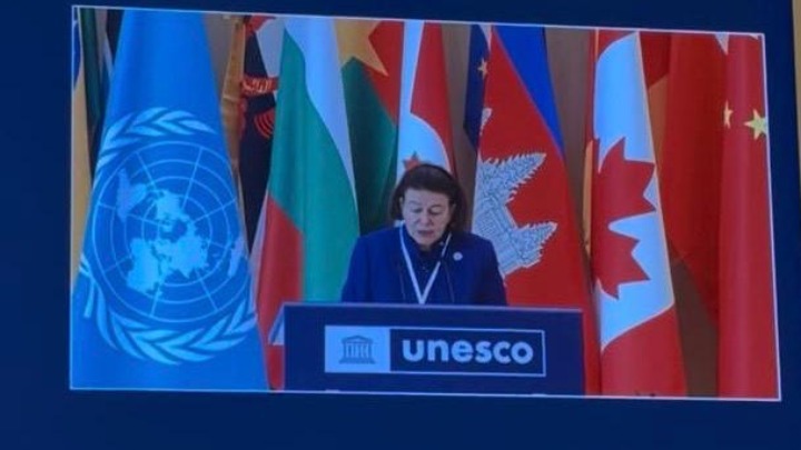 Μενδώνη στην UNESCO: «Καλώ όλα τα κράτη-μέλη να στηρίξουν το εθνικό αίτημα της Ελλάδας για την επανένωση των Γλυπτών του Παρθενώνα»