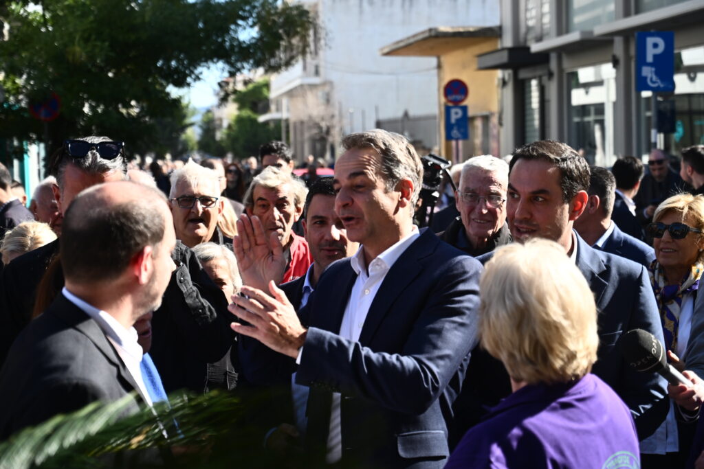 Μητσοτάκης από Ελευσίνα: Η γεωπολιτική θέση της Ελλάδας αναβαθμίζεται διαρκώς και η χώρα ισχυροποιείται [Εικόνες]
