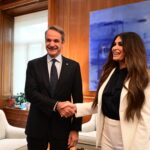 Στο Μέγαρο Μαξίμου η Κίμπερλι Γκιλφόιλ για τη συνάντηση με τον Μητσοτάκη