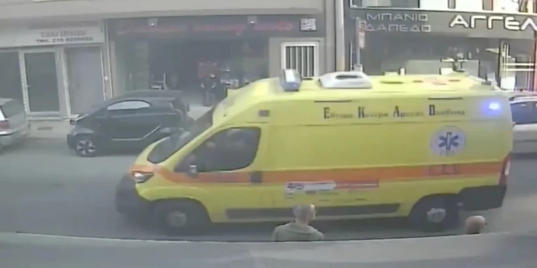 Ειδικό σχολείο στον Πειραιά: Μαρτυρία για τις πρώτες στιγμές του δράματος – «Ολα έγιναν πολύ γρήγορα αλλά δυστυχώς το παιδάκι χάθηκε»