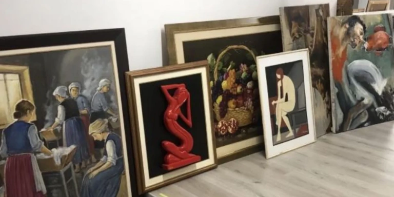 Ελεύθεροι χωρίς περιοριστικούς όρους ο δικηγόρος και ο 42χρονος για διακίνηση πλαστών έργων τέχνης -Όσα υποστήριξαν