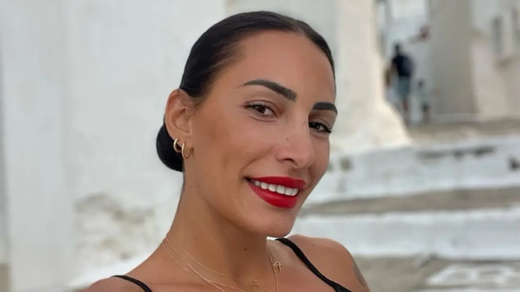 Αποκλειστικό: Έγκυος η Πωλίνα Τριγωνίδου