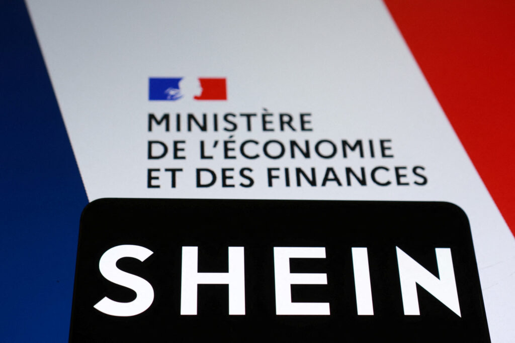 H Γαλλία ζητά μπλόκο τριών μηνών στη Shein