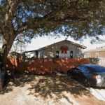 Σοκ στο Τέξας: Γυναίκα εντοπίστηκε αλυσοδεμένη και βασανισμένη στην αυλή σπιτιού – Οι φίλοι της, την κακοποιούσαν για μήνες