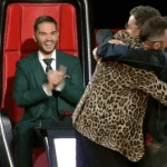 Αυτοσχέδιο ντουέτο Μαζωνάκη – Μουζουράκη στο «The Voice» μετά από σχόλιο του Χρήστου Μάστορα