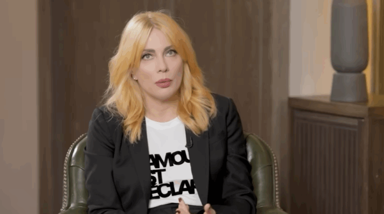 Σμαράγδα Καρύδη: Η προσωπική της εξομολόγηση για τον χαμό του πατέρα της, Ντίνο Καρύδη – «Πριν φύγει ταλαιπωρήθηκε αρκετά» [βίντεο]