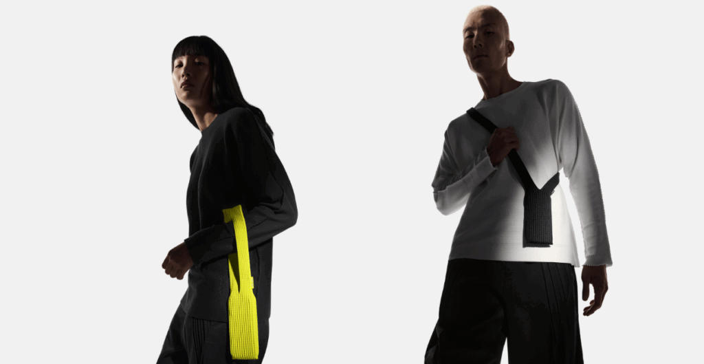 Apple και Issey Miyake παρουσιάζουν το iPhone Pocket: Η τσέπη-πολυτέλειας που κοστίζει… 230 δολάρια [εικόνες]