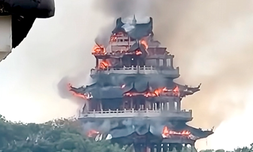 Κίνα: Στις φλόγες ο ιστορικός ναός Yongqing ηλικίας 1.500 ετών