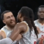 Αποβλήθηκε ο Μάικ Τζέιμς μετά από ξέσπασμα στους διαιτητές