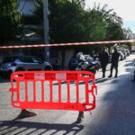 Νίκαια: Έκαψαν ΙΧ σωφρονιστικού υπαλλήλου, ενώ εντοπίστηκε και χειροβομβίδα – Στο σημείο κλιμάκιο του ΤΕΕΜ [Βίντεο]