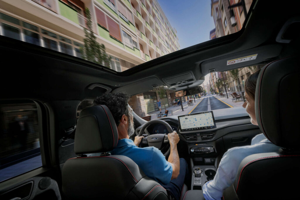 Το κορυφαίο οικογενειακό SUV της Ford με επιτόκιο από 0,9% – Καίει 5,3 lt/100km και έχει μηδενικά Τέ