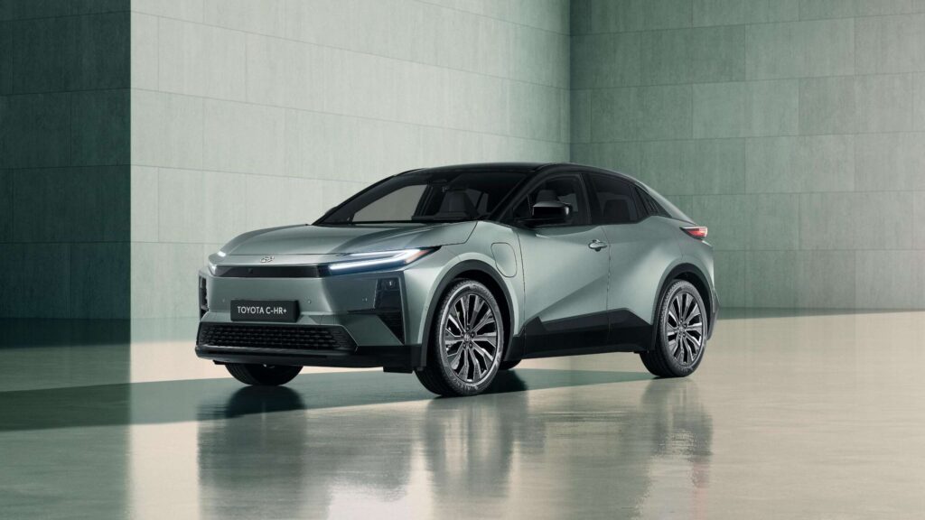 Το νέο Toyota C-HR+ στην Αθήνα – Πού θα το δεις από κοντά πριν την επίσημη κυκλοφορία του