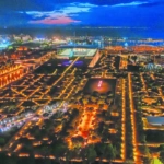 Χριστούγεννα στο Νιάρχος: Εορταστικό σκηνικό με φως, ήχο και λάμψη