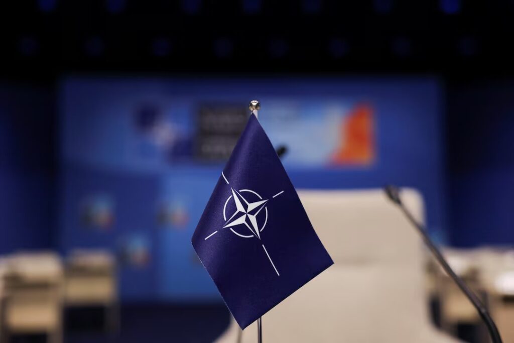 ΝΑΤΟ: Επιθετική στροφή – Μελετά προληπτικά χτυπήματα κατά της Ρωσίας