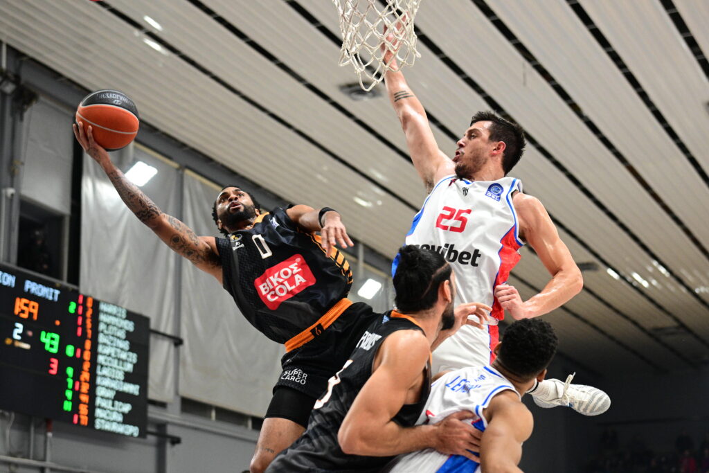 Basket League: Δεύτερη εκτός έδρας νίκης για τον Προμηθέα με 101-95 τον Πανιώνιο