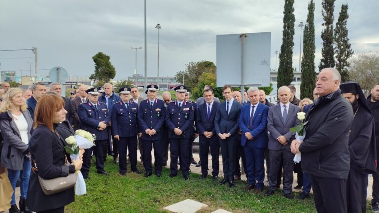 Γιώργος Λυγγερίδης: Συγκλόνισαν οι γονείς του στο μνημόσυνο – μήνυμα κατά της οπαδικής βίας
