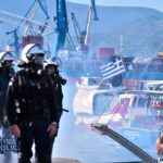 Τελεσίγραφο στους αγρότες του Βόλου να ανοίξουν το λιμάνι μέχρι τις 13:00 –